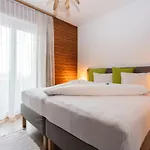 Hanslhof Konukevi 3*