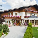 Konukevi Hanslhof 3*